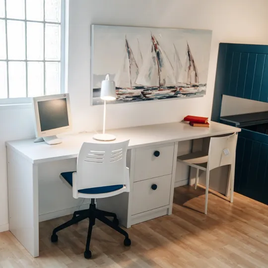 Taula estudi i mòdul calaixos